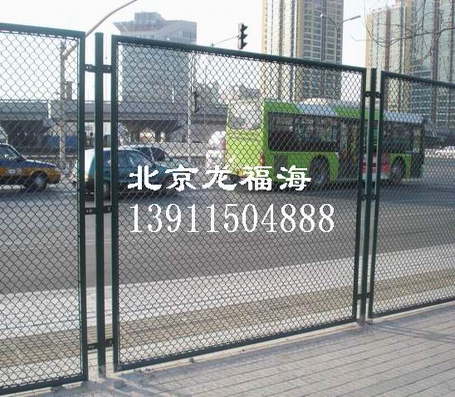 球场护网生产厂家-06