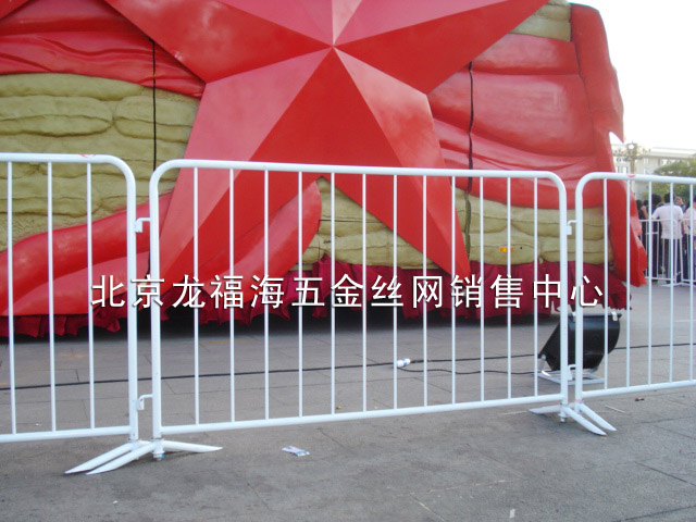 铁马护栏